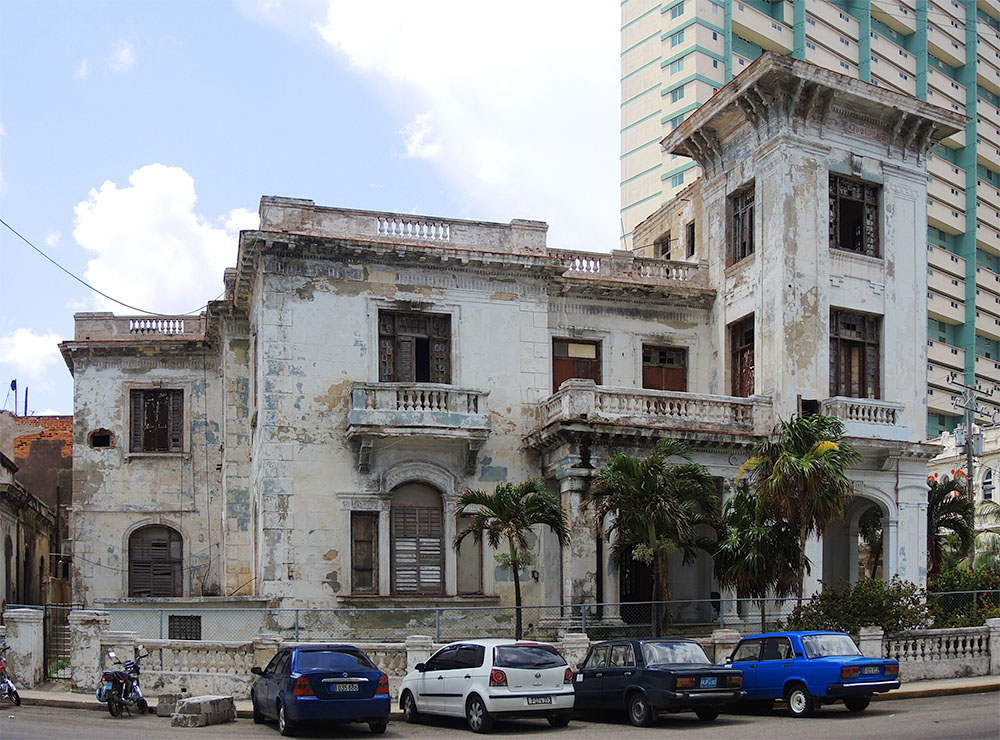 Havanna: Calle Línea gestern und heute